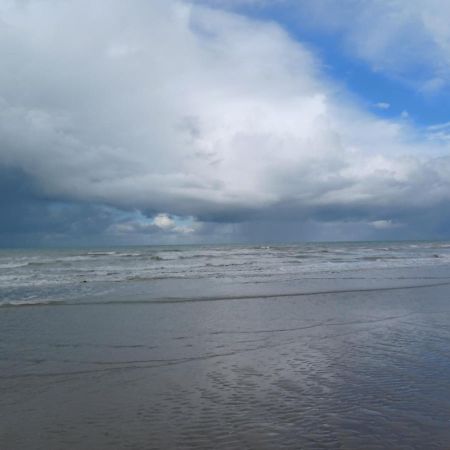 Residence Queen'S De Panne Buitenkant foto